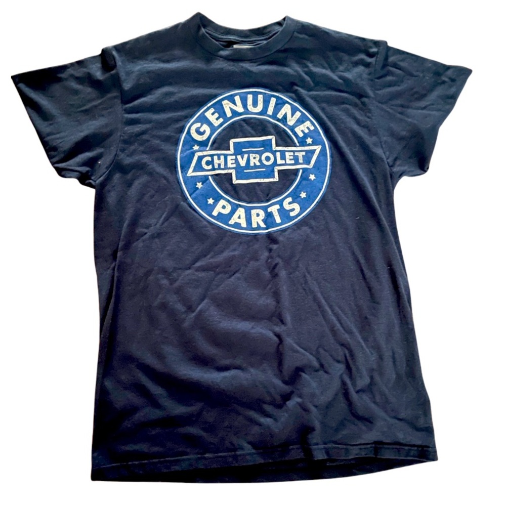 Chevrolet T-Shirt: General Motors Tee: Adult Medium: Car Enthusiast
